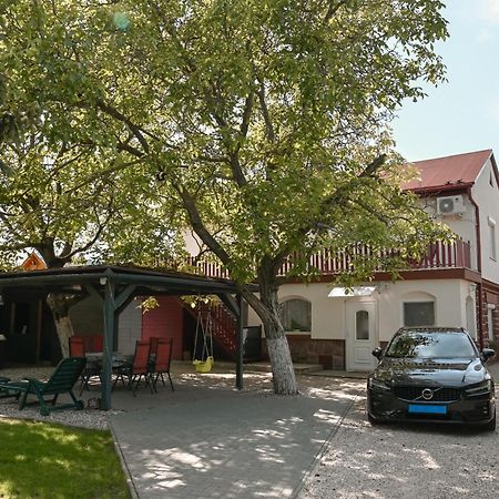 Alsooers Pagony Lägenhet Exteriör bild